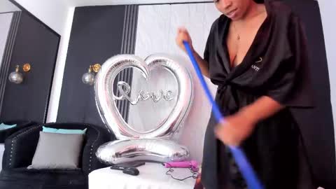 Yummyduo online show from May 2026 03:17:01 PM