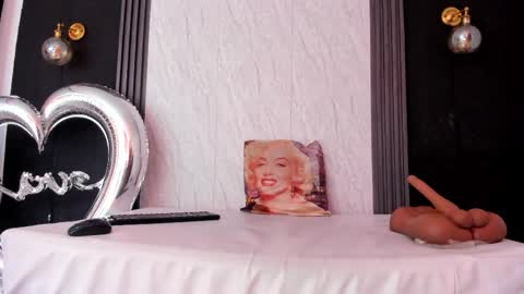 Yummyduo online show from May 2026 11:08:02 AM