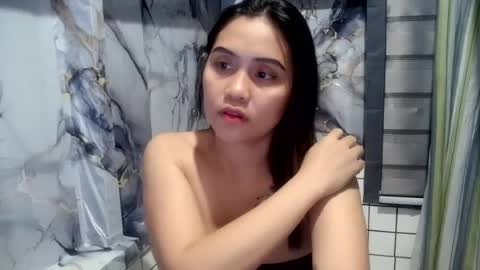 yummyjane19 online show from July 2026 12:53:01 PM