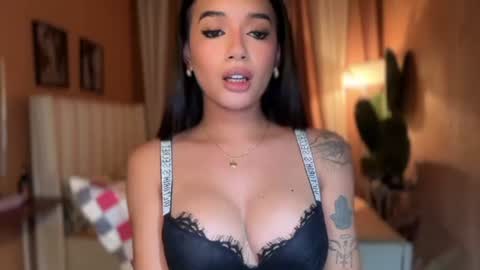 Snapshot of yummyrenalyn chatting on July 2026 07:27:02 PM Goddes Renalyn online show from July 2026 07:27:02 PM