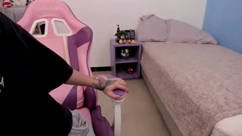 Snapshot of yunablack chatting on December 2024 05:26:02 PM Yuna online show from December 2024 05:26:02 PM