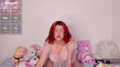 yunahott_ online show from September 2025 04:17:02 AM