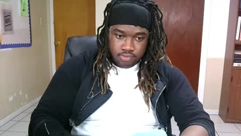 Snapshot of yungbbcbro chatting on December 2024 05:01:01 AM Octavian online show from December 2024 05:01:01 AM