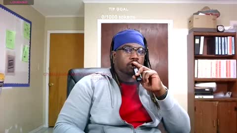 Snapshot of yungbbcbro chatting on January 2025 05:24:01 AM Octavian online show from January 2025 05:24:01 AM