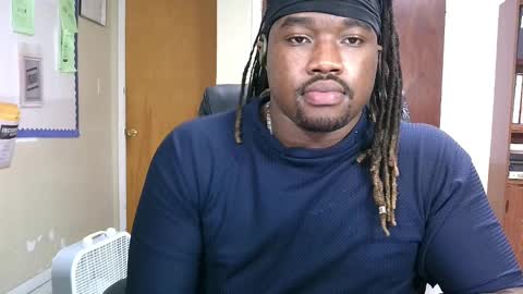 Snapshot of yungbbcbro chatting on March 2025 04:57:02 AM Octavian online show from March 2025 04:57:02 AM