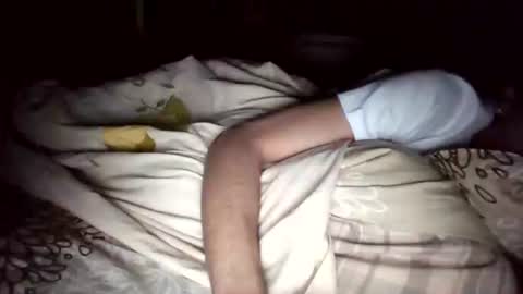 yungdd2000 online show from April 2026 11:02:01 PM