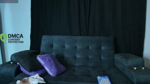 ELITA online show from May 2026 04:52:01 AM