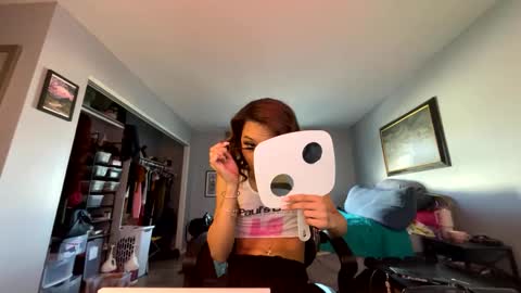 BbyTSSLut online show from September 2025 11:16:01 PM