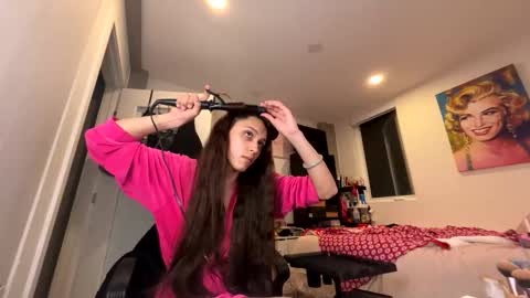 BbyTSSLut online show from January 2026 02:06:02 AM