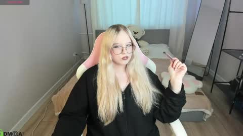 Yungsatou online show from April 2026 09:37:02 AM