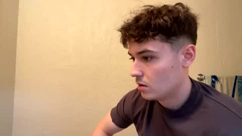 yungstudbev online show from December 2024 07:08:02 PM