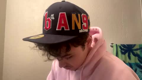 yungstudbev online show from February 2025 06:48:01 AM