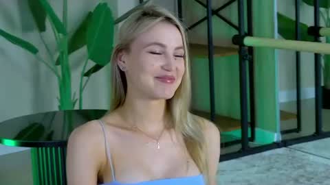 Tessa online show from July 2026 06:39:02 PM