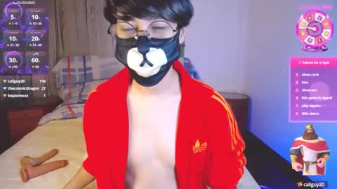 Snapshot of yuniorb chatting on February 2025 04:25:01 AM the puppy boy online show from February 2025 04:25:01 AM