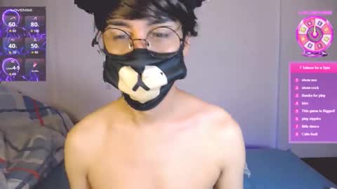 Snapshot of yuniorb chatting on October 2025 04:02:02 AM the puppy boy online show from October 2025 04:02:02 AM