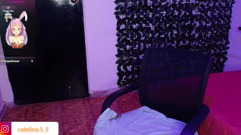 Snapshot of yuno_xx chatting on November 2025 08:03:02 AM Kata online show from November 2025 08:03:02 AM