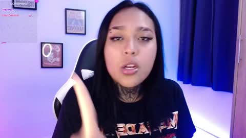 Angelly online show from February 2026 04:49:02 AM