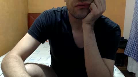 Snapshot of yuquiao chatting on January 2025 01:32:01 AM yuquiao online show from January 2025 01:32:01 AM