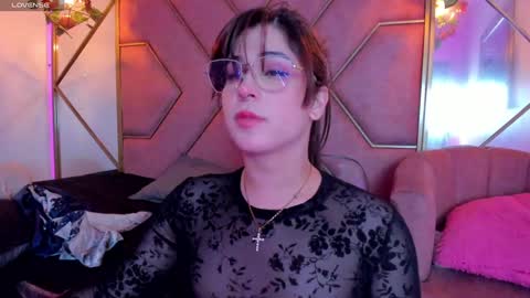 Yuri Stars online show from January 2025 12:13:01 AM