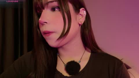 Yuri Stars online show from April 2026 12:49:02 AM