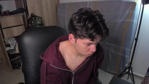 Snapshot of yurii_moody chatting on February 2025 01:10:01 AM yurii_moody online show from February 2025 01:10:01 AM