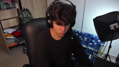 Snapshot of yurii_moody chatting on September 2025 09:48:02 PM yurii_moody online show from September 2025 09:48:02 PM