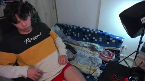 Snapshot of yurii_moody chatting on October 2025 07:42:02 PM yurii_moody online show from October 2025 07:42:02 PM