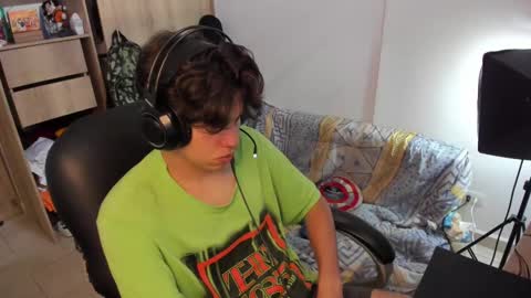 Snapshot of yurii_moody chatting on October 2025 05:04:02 PM yurii_moody online show from October 2025 05:04:02 PM