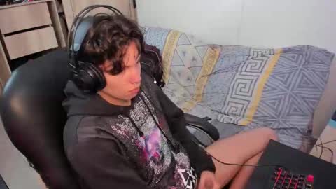 yurii_moody online show from February 2026 07:21:01 PM