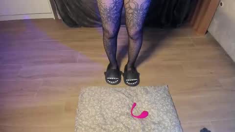 Hi My name Yuriko online show from March 2025 03:15:02 PM