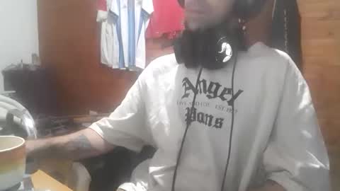Yuumi online show from May 2026 05:02:02 AM