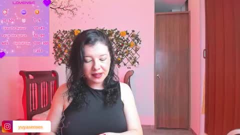 Yuya online show from November 2025 03:32:02 PM