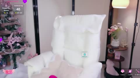 yuyouwei online show from July 2026 06:20:01 PM