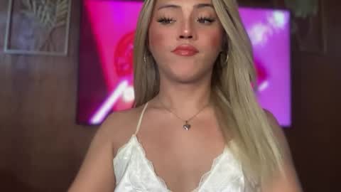 Snapshot of yvonne_guidotti chatting on January 2026 07:41:01 PM Miss Cali online show from January 2026 07:41:01 PM