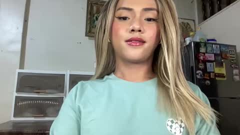 Miss Cali online show from March 2026 09:21:01 PM