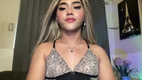 Miss Cali online show from June 2026 07:48:01 PM