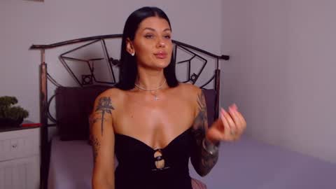 I V Y   online show from June 2026 08:46:02 PM