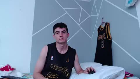 Zac efront online show from July 2026 06:14:02 PM