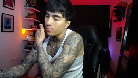 Snapshot of zac_muller1 chatting on October 2025 05:46:01 AM zac_muller1 online show from October 2025 05:46:01 AM