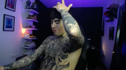 Snapshot of zac_muller1 chatting on October 2025 02:01:02 AM zac_muller1 online show from October 2025 02:01:02 AM