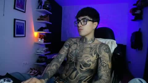 zac_muller1 online show from May 2026 10:36:01 AM
