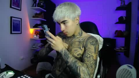 zac_muller1 online show from May 2026 10:55:01 PM