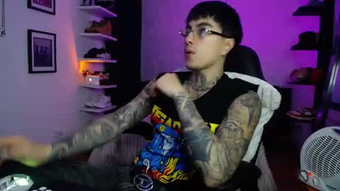 zac_muller1 online show from July 2026 05:03:01 AM