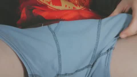 zach52590 online show from February 2025 05:25:01 AM