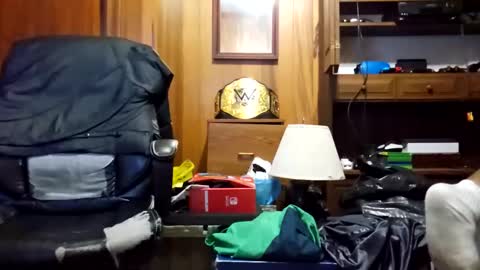 Snapshot of zack_attack35 chatting on November 2025 04:25:01 AM Zack online show from November 2025 04:25:01 AM