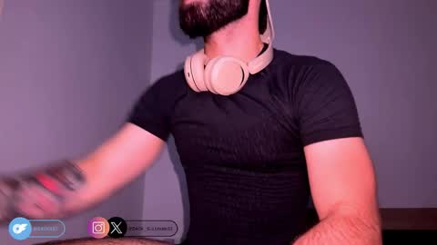 zack_sullivan22 online show from September 2025 01:06:01 AM