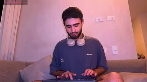 Snapshot of zack_sullivan22 chatting on May 2026 06:11:01 AM zack_sullivan22 online show from May 2026 06:11:01 AM