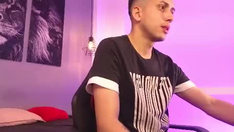 zackdriussyx online show from July 2026 05:51:02 PM