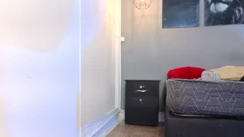 zackdriussyx online show from July 2026 07:10:02 PM