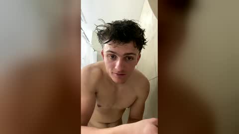 Snapshot of zackphilpp chatting on February 2026 01:10:02 AM Zack online show from February 2026 01:10:02 AM